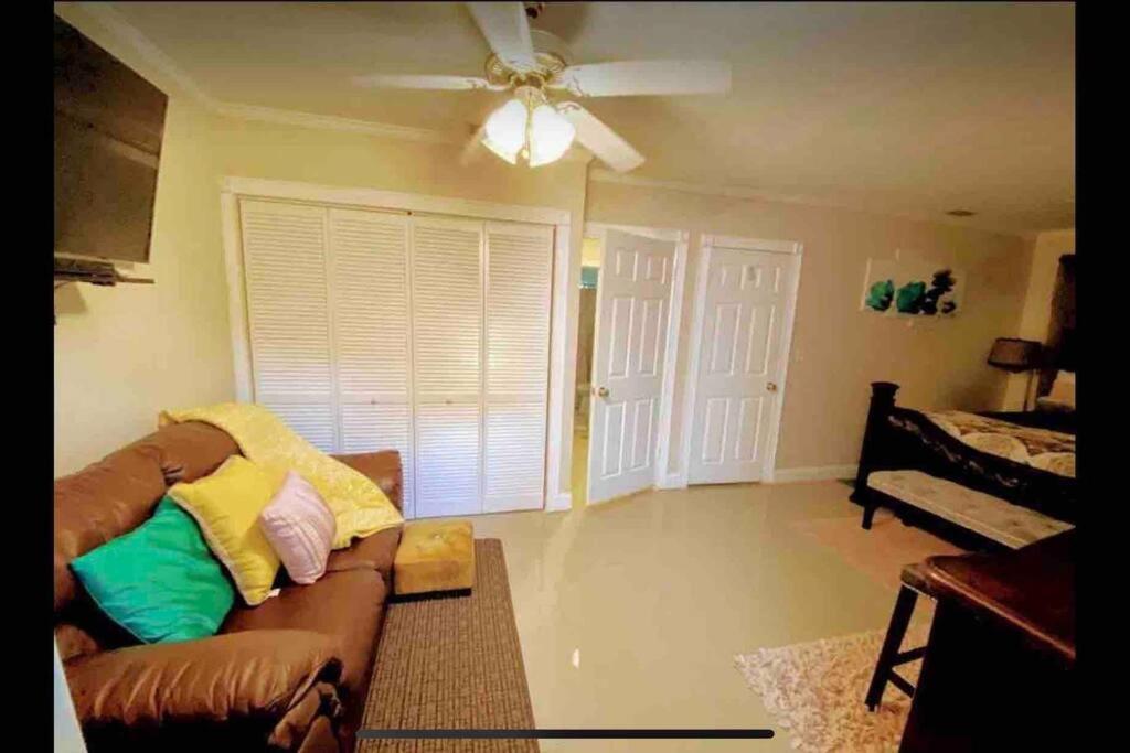 Ms. Marriott'S Str, Miami Villa Luaran gambar